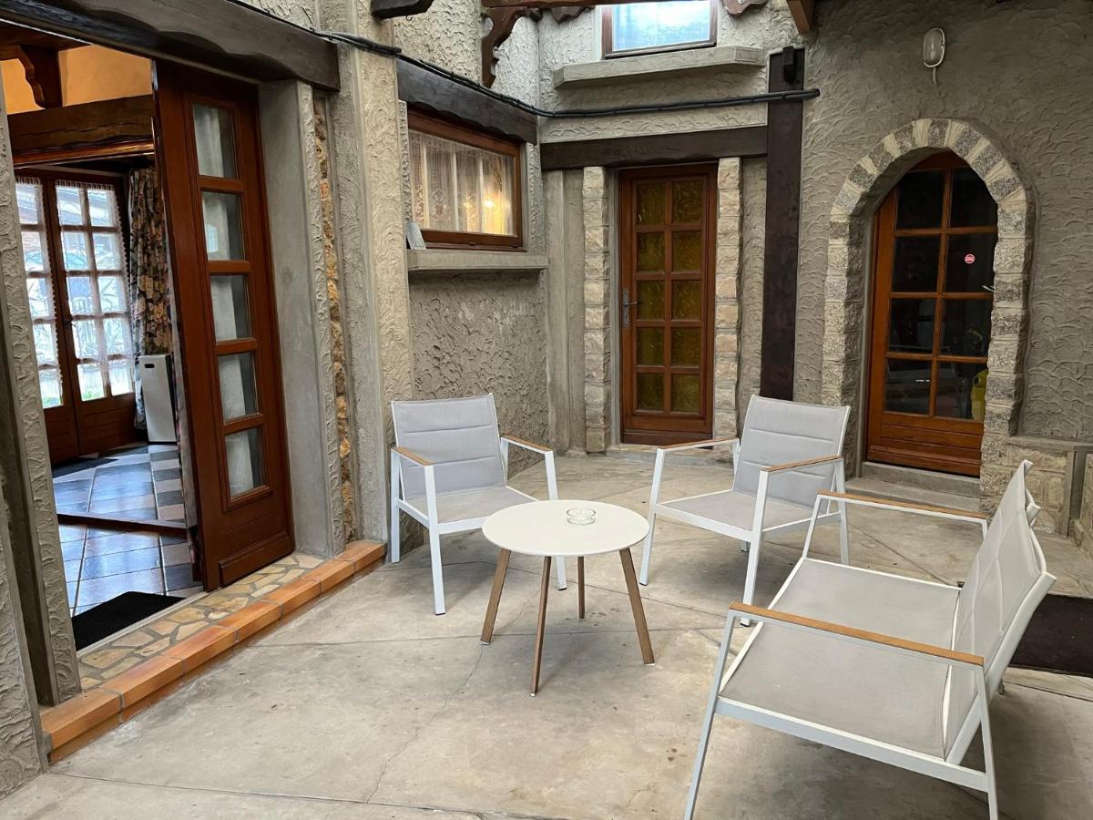 Le Gite Du Brouage Chauny Bagian luar foto