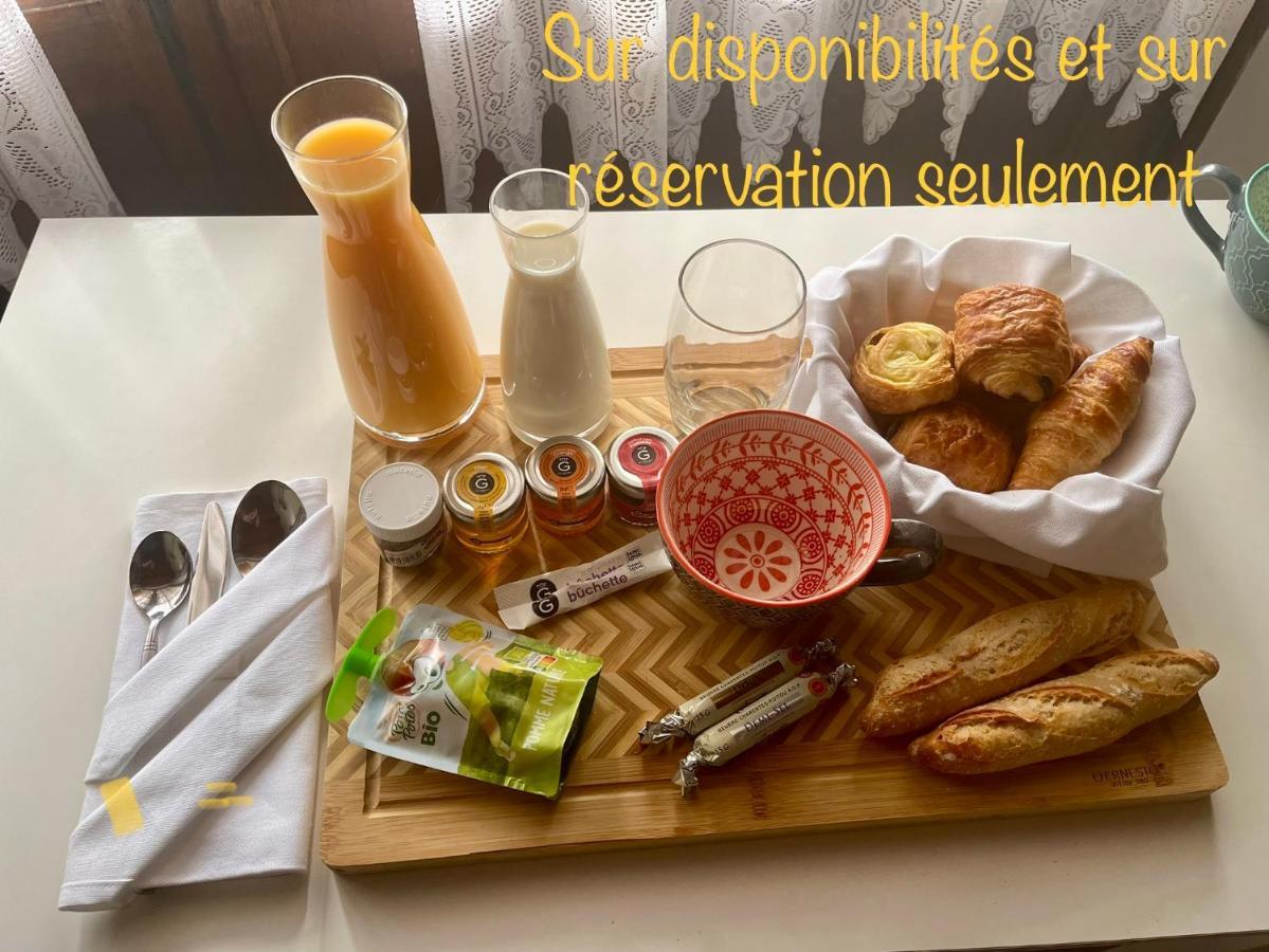 Le Gite Du Brouage Chauny Bagian luar foto